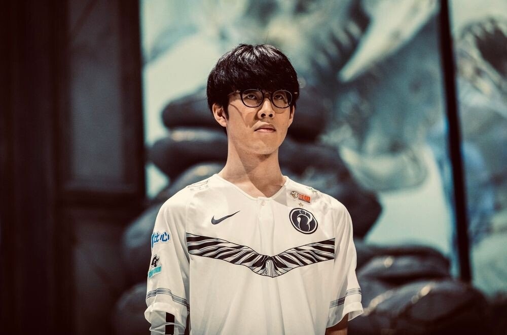 出调整以迎 出调整以迎