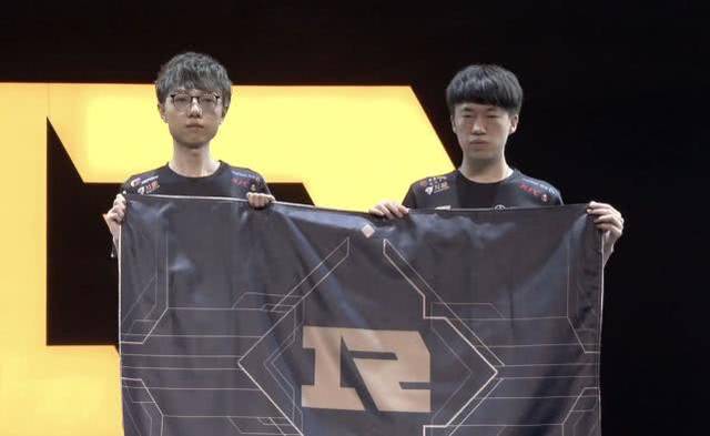 代篮球迷懂 代篮球迷懂